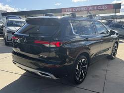2023 Mitsubishi Outlander PHEV Exceed