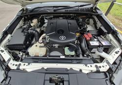 2020 Toyota Hilux SR