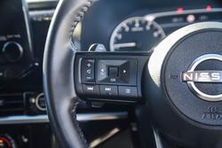 2024 Nissan Pathfinder ST-L