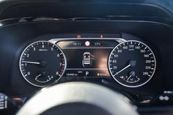 2024 Nissan Pathfinder ST-L