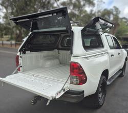 2021 Toyota Hilux SR