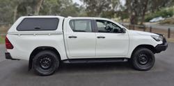 2021 Toyota Hilux SR