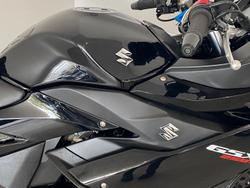 2017 Suzuki GSX250R GSX Black