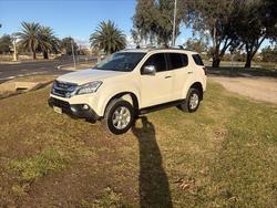 2015 Isuzu MU-X LS-T
