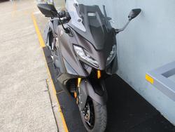 2024 Yamaha TMAX 560 (ABS) MAROON