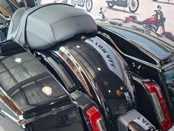 2025 HARLEY-DAVIDSON FLHX STREET GLIDE (117)