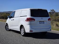 2025 LDV G10
