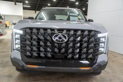 2025 LDV Terron 9 Evolve