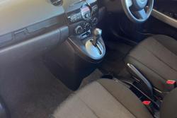 2014 Mazda 2 Neo Sport