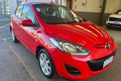 2014 Mazda 2 Neo Sport