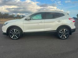 2015 Nissan QASHQAI Ti