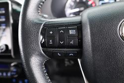 2024 Toyota Hilux SR5 48V