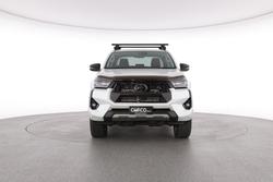 2024 Toyota Hilux SR5 48V