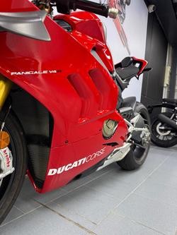 2021 Ducati Panigale V4 R Panigale V4 Red