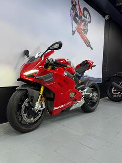 2021 Ducati Panigale V4 R Panigale V4 Red