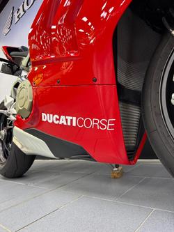 2021 Ducati Panigale V4 R Panigale V4 Red