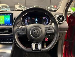 2022 MG HS Excite X