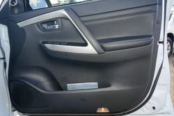 2022 Mitsubishi Pajero Sport GSR
