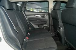 2015 Nissan QASHQAI ST