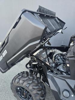 2025 Can-Am Defender XU HD10 Defender