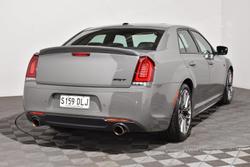 2018 Chrysler 300 SRT Hyperblack