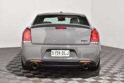 2018 Chrysler 300 SRT Hyperblack