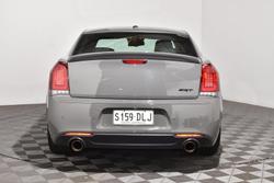 2018 Chrysler 300 SRT Hyperblack