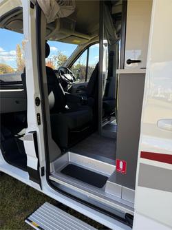 2026 LDV DELIVER 9 CAMPERVAN SERIES 2