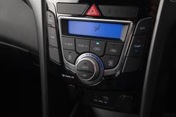 2016 Hyundai i30 SR
