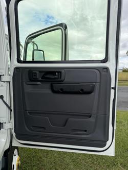 2026 Isuzu N Series NQS 80-175 DT C34 White