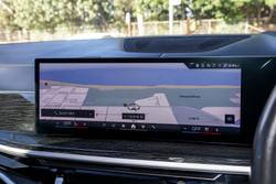 2023 BMW X7 M60i