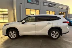 2023 Toyota Kluger GX