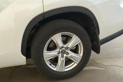 2023 Toyota Kluger GX