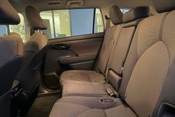 2023 Toyota Kluger GX