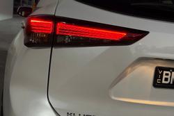 2023 Toyota Kluger GX