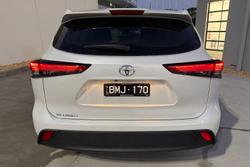2023 Toyota Kluger GX