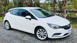 2019 Holden Astra R