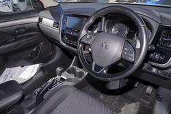 2016 Mitsubishi Outlander XLS