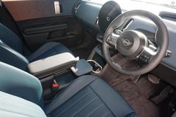 2024 MINI Countryman SE Favoured