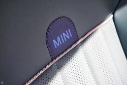 2024 MINI Countryman SE Favoured
