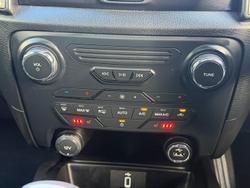 2022 Ford Everest Titanium