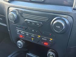 2022 Ford Everest Titanium