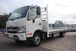 2021 Hino 300 Series 921 WHITE