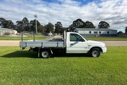 2005 Mazda Bravo DX