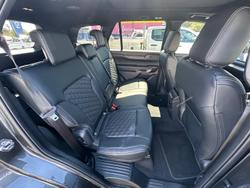 2026 Ford Everest Platinum