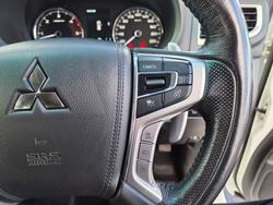 2019 Mitsubishi Pajero Sport GLX