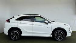 2023 Mitsubishi Eclipse Cross PHEV XLS PLUS