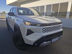 2025 Toyota Hilux SR 48V