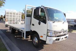 2021 Hino 300 Series 921 WHITE
