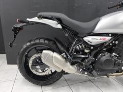 2026 Royal Enfield GUERILLA 450 Silver